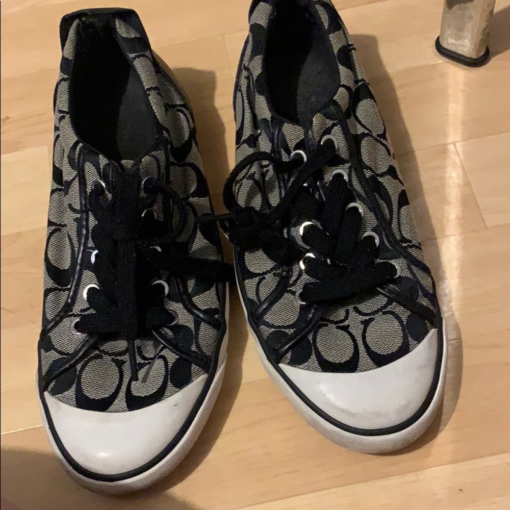 Coach shoes size 8 1/2